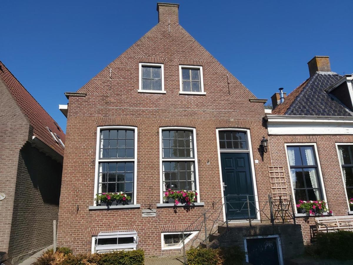 De Wachtkaemer In De Olde Banck Stavoren Bagian luar foto